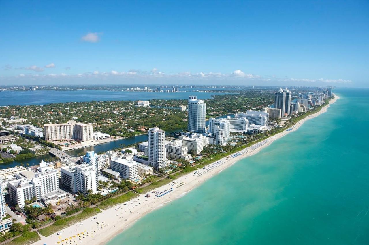 Hallandale Gulfstream Pool Walk To The Beach Apartment Plaja Hallandale Exterior foto